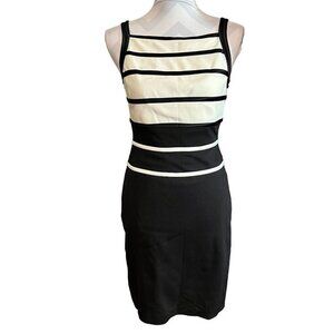 WHITE HOUSE BLACK MARKET Black & White Sleeveless